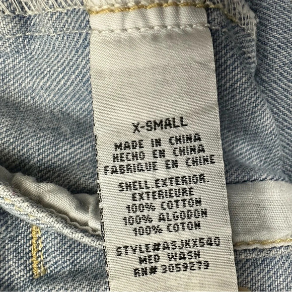 Altar’d State Distressed Denim Jacket Size XS - Picture 5 of 5